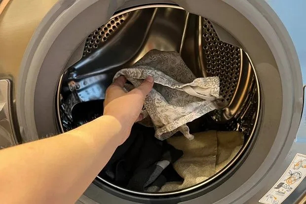 Jak usunąć sierść podczas prania ocet i cieszyć się czystymi ubraniami